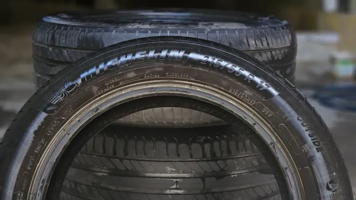 Pneus Michelin - 215/55R17