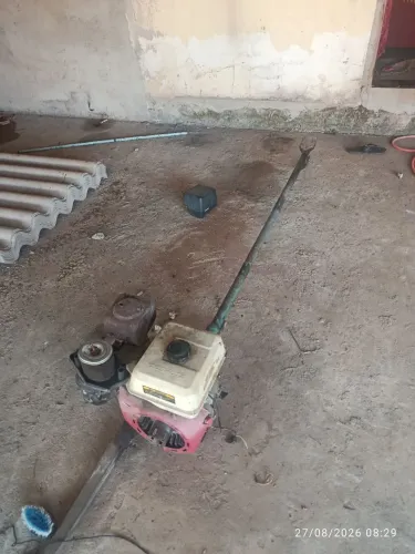 Vende se motor de barco