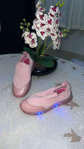 Tênis Infantil Bibi com Luz LED Nº 31 Rosa - Pisca ao Andar - Semi Novo