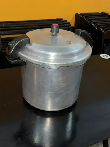 Panela de Pressão 20L