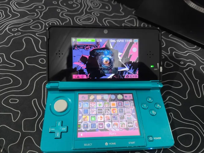 3DS old Turquoise em excelente estado de conservação