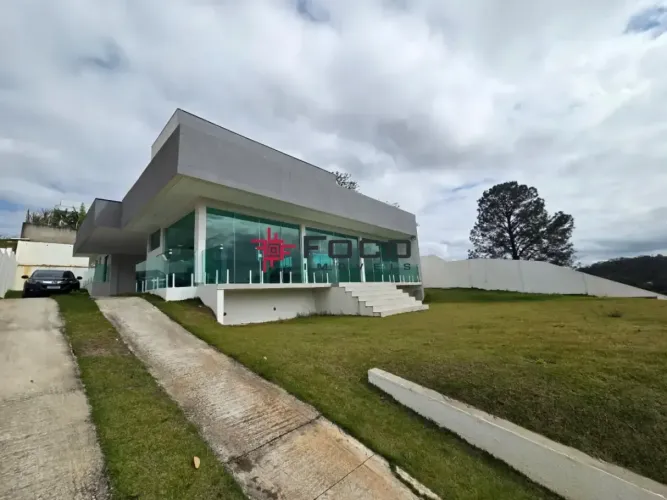 Residencial Recanto Santa Bárbara - 376 m² - 4 quartos - 4 suítes - Jambeiro/SP