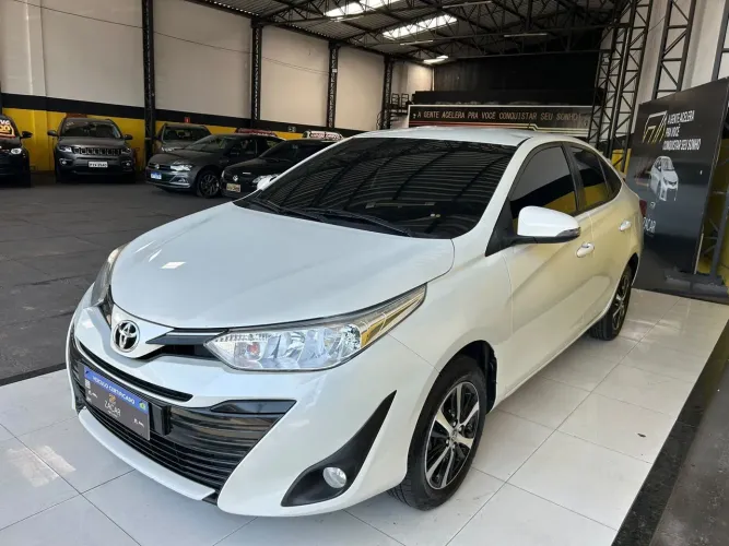Toyota Yaris XS Sedan 1.5 Flex 16V 4P Aut. 2021