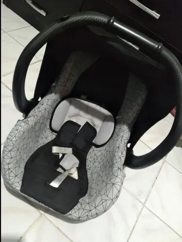 Bebê conforto novo meu filho usou 2 meses só