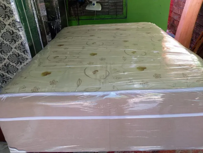 Cama de casal de espuma alta 20 cm