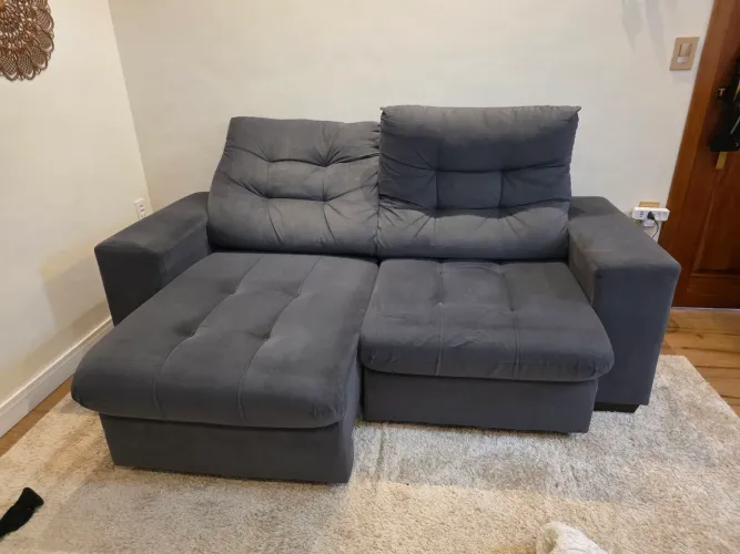 Vendo sofá cinza reclinável e retrátil