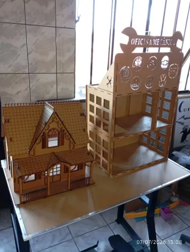 Casinha e oficina de MDF