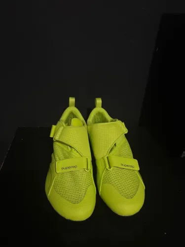 Sapatilha de Ciclismo Nike SuperRep Cycle, na cor Volt (Amarelo Neon)