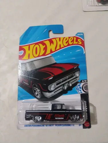 Carrinho Hot Wheels 62 Chevy pickup