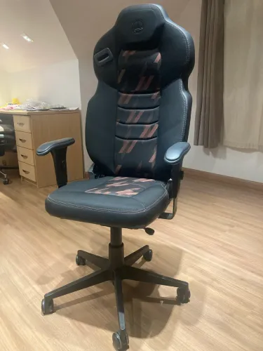 CADEIRA GAMER MERCEDES BENZ