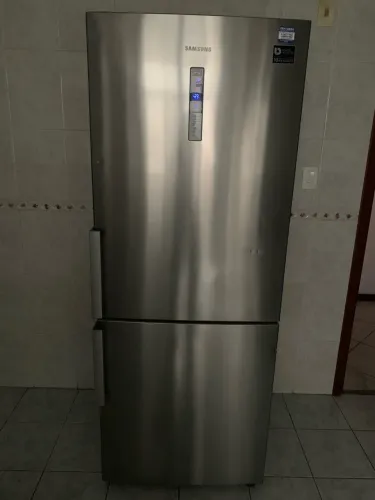 Geladeira inverter Samsung Smart 