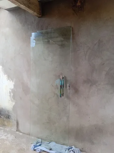 Porta pivoltante 1.34×87. 600$
