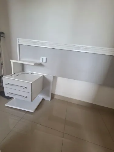 Cabeçeira com led armários