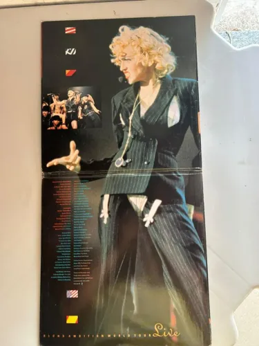 Madonna Laser disc digital Sound !