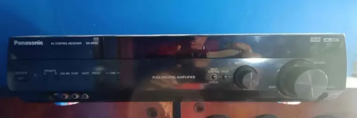 Vendo caixa de som+ reciver 