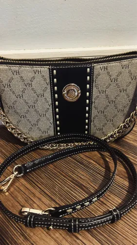 ? Bolsa Victor Hugo Original - Estado de Nova