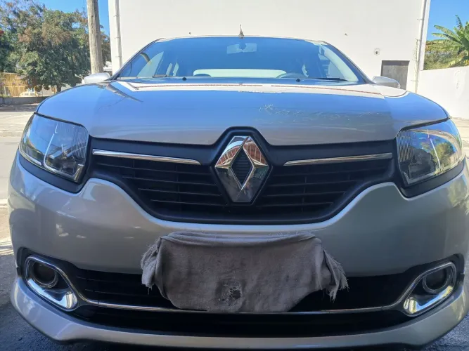 Renault Logan Expression Hi-flex 1.6 8V 4P 2017
