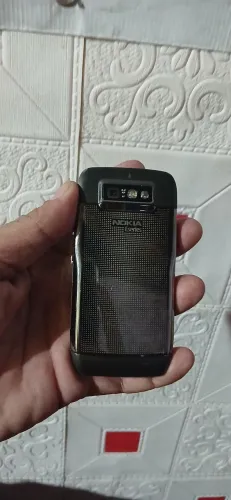 Relíquia Nokia E71 completo 