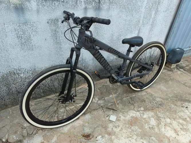 Bicicleta vikingx Tuff 25