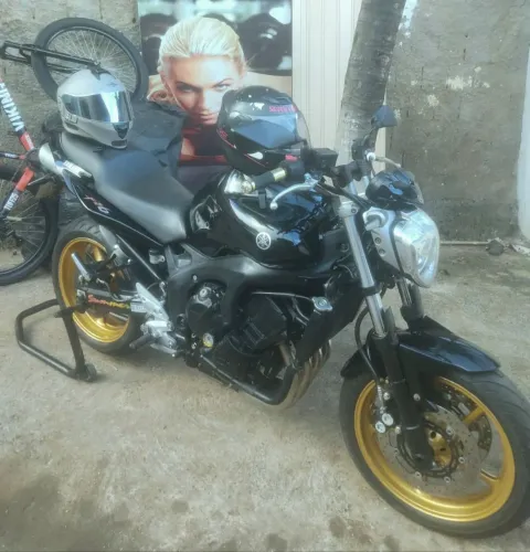 Yamaha fz6 09 ot.estado vd/tr
