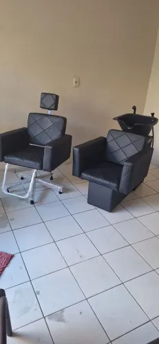 Cadeira para salão e lavatorio novo!!