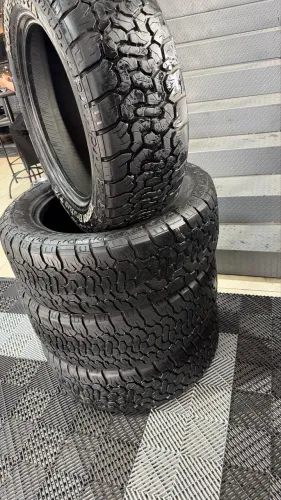 Pneus Xbri 265/60/20 seminovos
