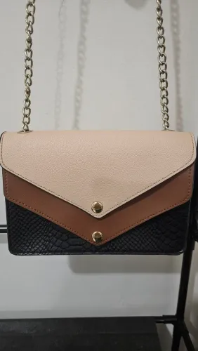 bolsa transversal envelope tricolor