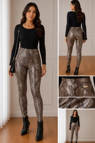 Bazar | Calça Legging Estampa Animal Print Cobra