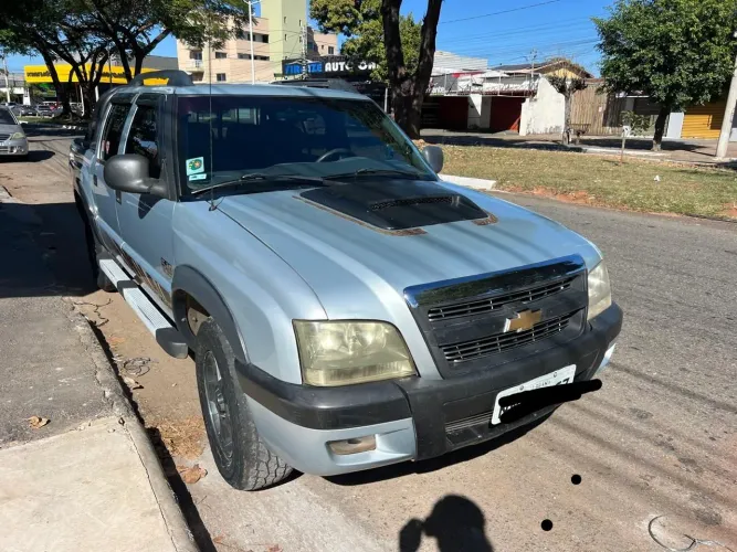 Chevrolet S10 Pick-up Rodeio 2.4 MPFI F.power CD 2011