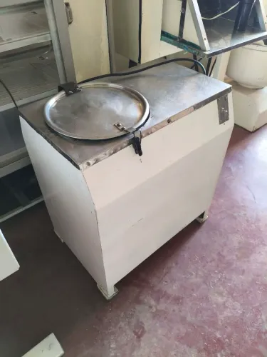 Forno lastro de 4 pedra e masseira rápida 15kg 