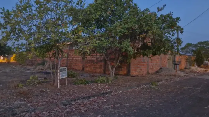 Lote 336 M2 no Residencial Flamboyant Luzimangues