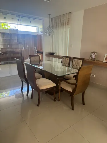 Mesa de jantar 1,80m com base em madeira + 6 cadeiras com estofadas - design elegante  