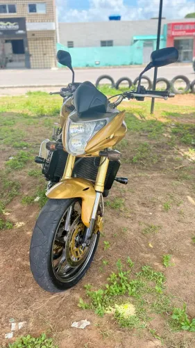 Vende-se Hornet