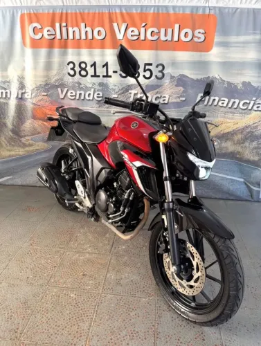 Yamaha fz 25 fazer 250 cc. - Financio em até 48x e parcelo em 21x no cartão