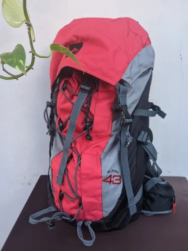 mochila trilhas e rumos alpina 43L trekking montanha viagem acampamento camping escalada