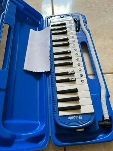 Escaleta Dolphin 32 Teclas com Estojo Azul