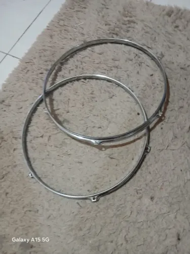 Par de aros cromados 16" surdo