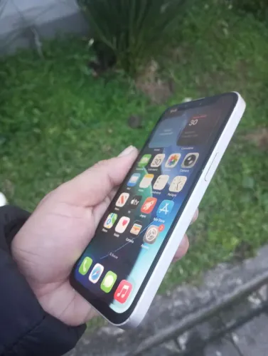 iPhone 13 128gb
