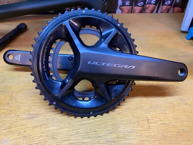 Pé de vela shimano Ultegra 50/34