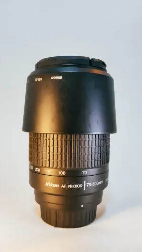 Nikon - Lente Nikkor 70-300 4.5~5.6