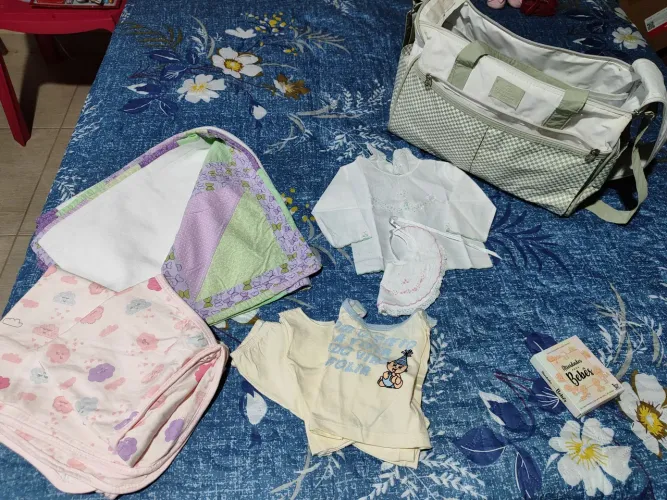 Bolsa de maternidade recheada