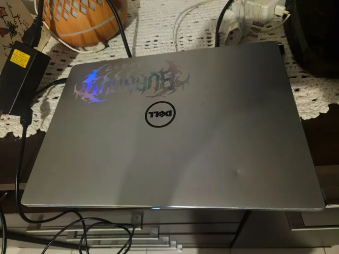 Notebook Dell Inspiron 7460 i5 7ª geração | 8gb Ram | SSD 224gb | force 940MX 4gb