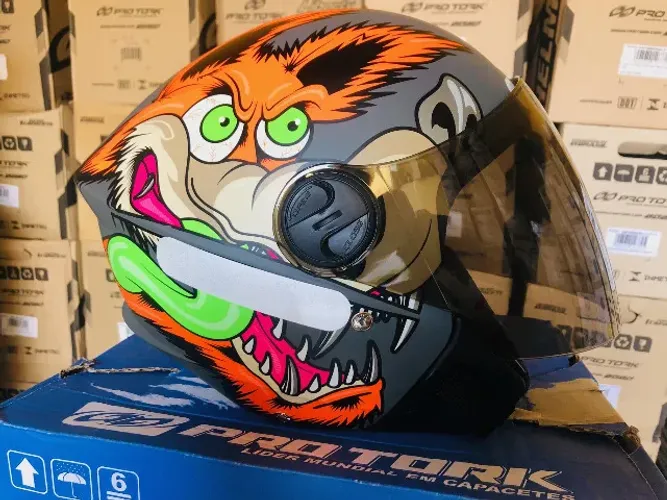 Capacete Aberto Desenhado Cachorro louco