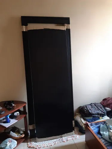 Porta e portal em alumínio 2.10 m por 80 cm