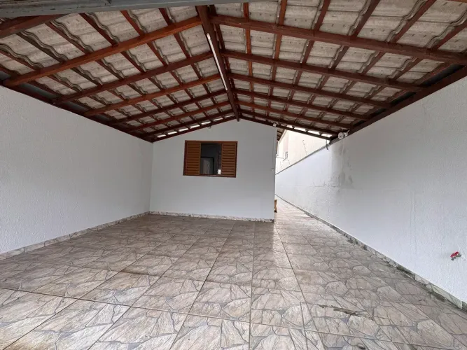 Casa completa, cozinha planejada, ar condicionado, área gourmet, garagem coberta, em Tauba