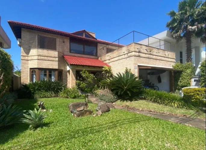 Sobrado com 4 dormitórios à venda, 367 m² - Condomínio Atlântida Lagos Park - Xangri-lá/RS