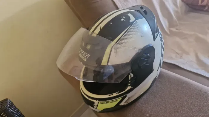 CAPACETE