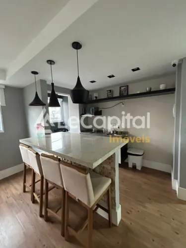 Apartamento de 2 dormitórios no coração da Lapa
