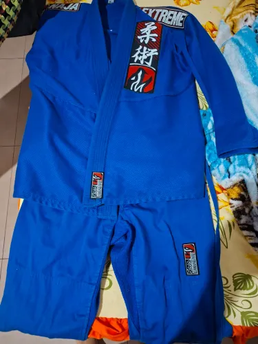 KIMONO DE JIU-JITSU - NAJA (A1)