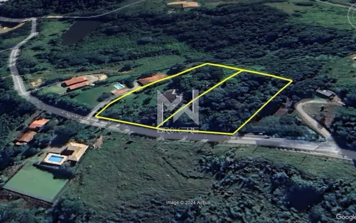 Chácara à venda em Vinhedo - SP